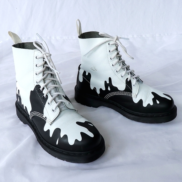 Dr. Martens Shoes - Black & white dripped paint pattern Doc Martens